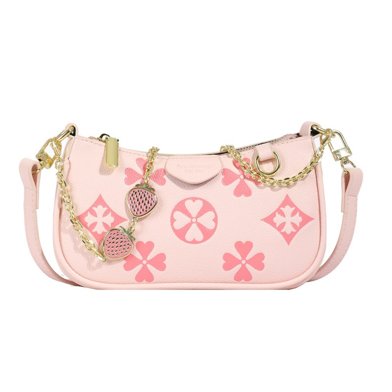 Women's Stylish PU Material Chain Bag. Can Be Opened and Closed with a Zipper. Designer Crossbody Bag